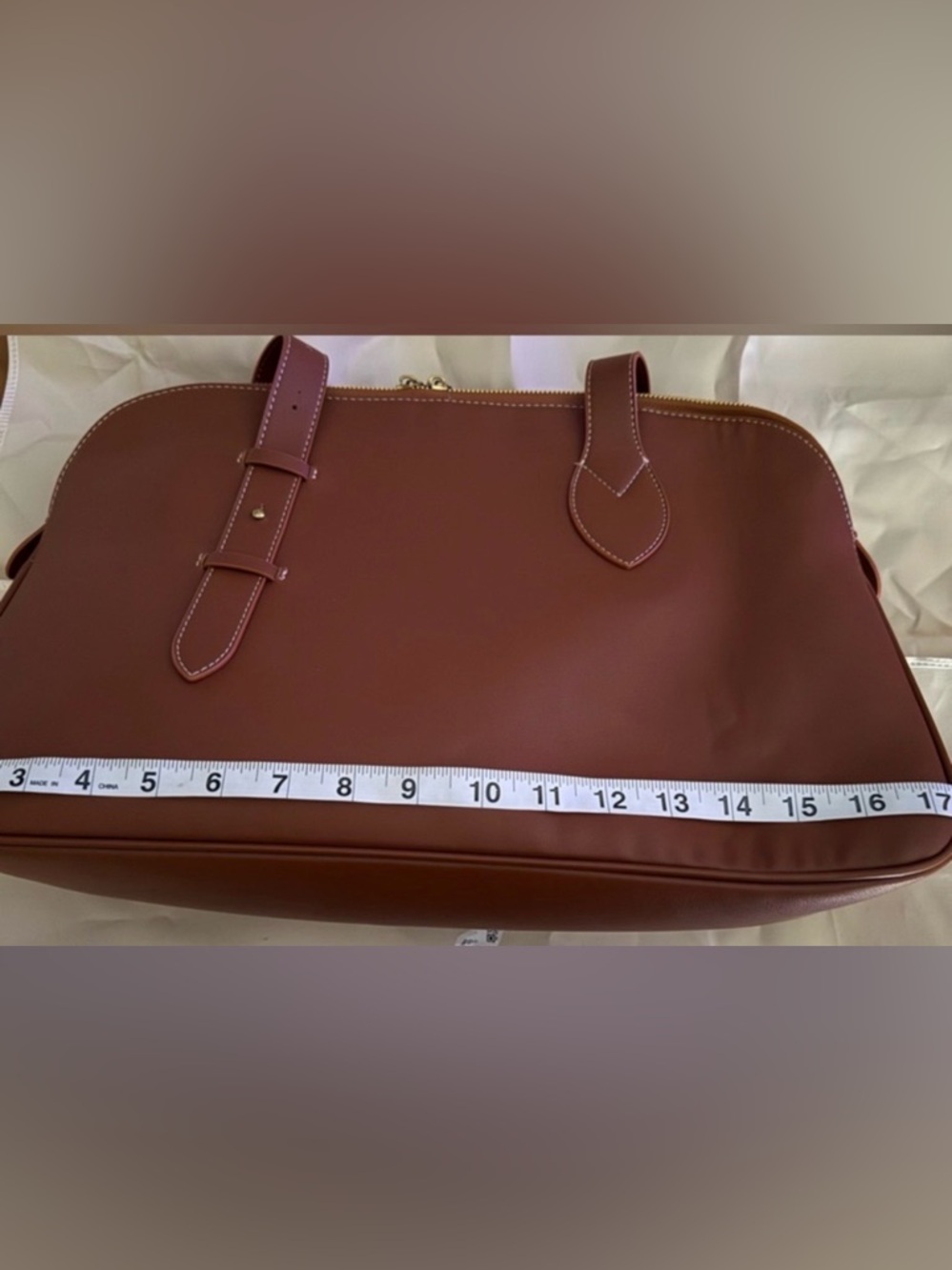 Fashionable Low Key Cognac Top-Handle Bag with Gold Lock - Picture 6 of 7